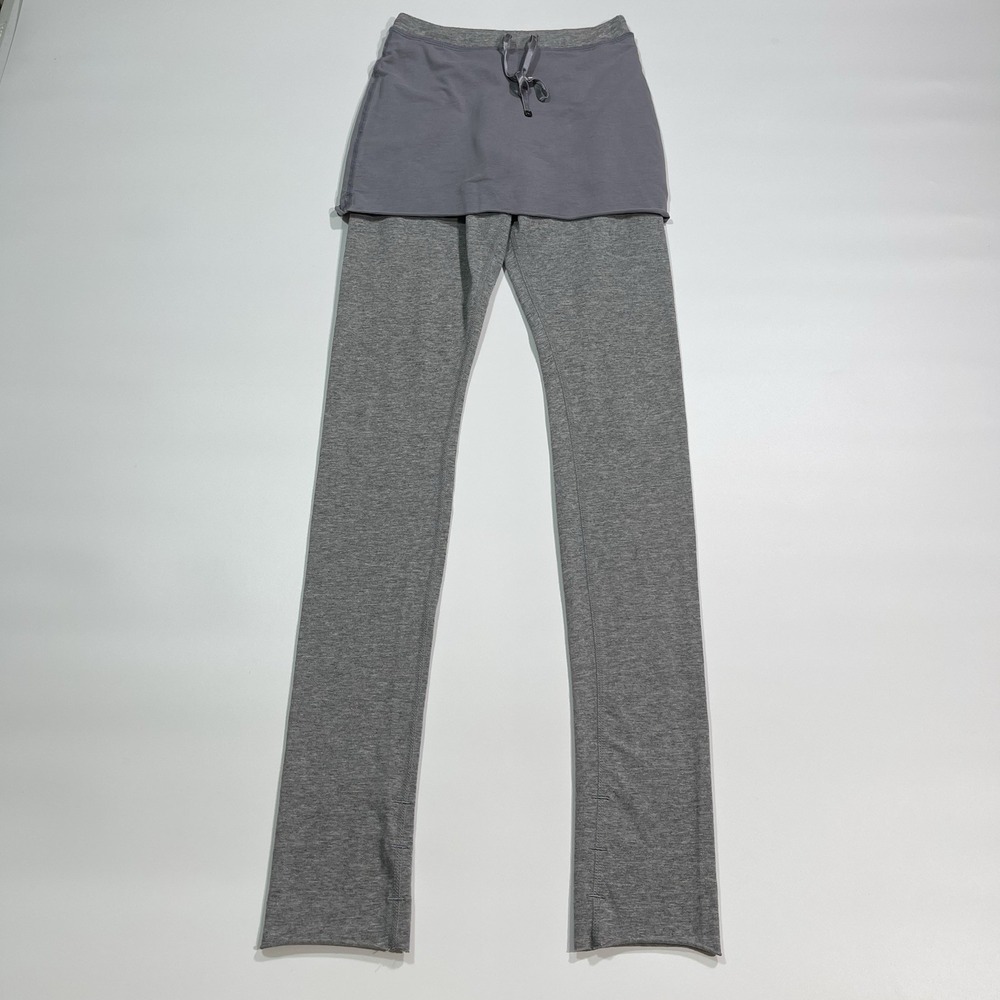 2012 Lululemon My Mantra Pants 2-1 Skirt Leggings Women's Size 2 Heathered Gray